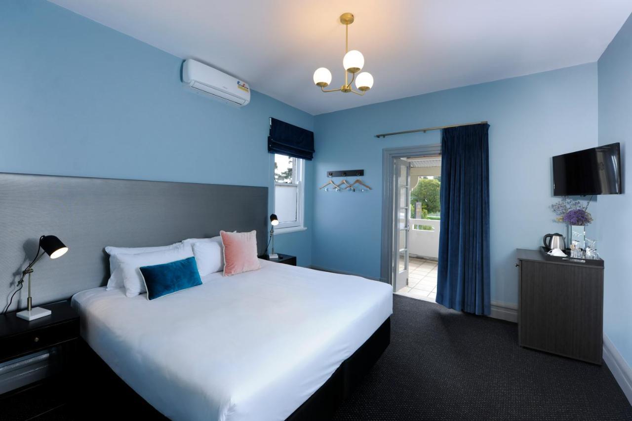 The Stirling Arms Hotel Perth Kültér fotó