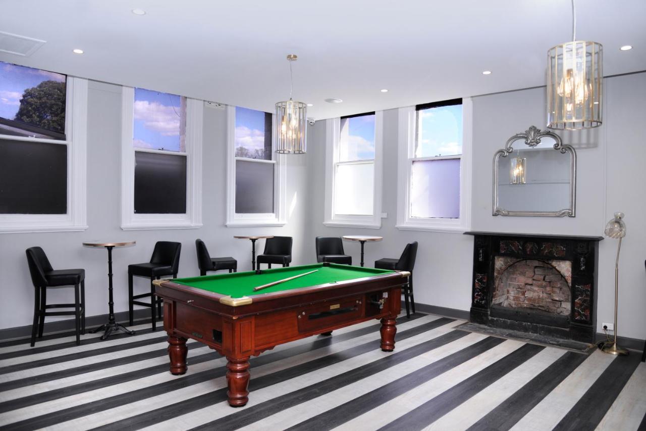 The Stirling Arms Hotel Perth Kültér fotó